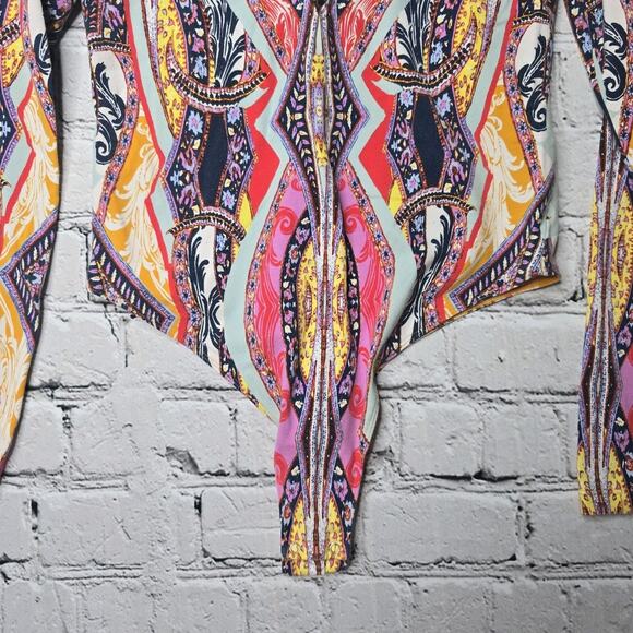 Free People Pick A Place Bodysuit Lace Up V-Neck Detail Long Sleeve Size Large - Picture 3 of 12